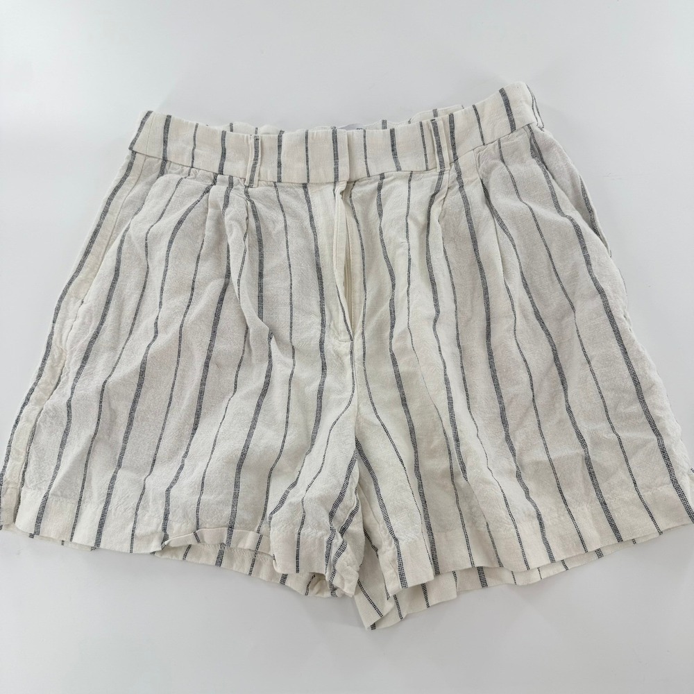 Old Navy Shorts Taylor Extra High Rise Adjustable Waist Women Small White Black